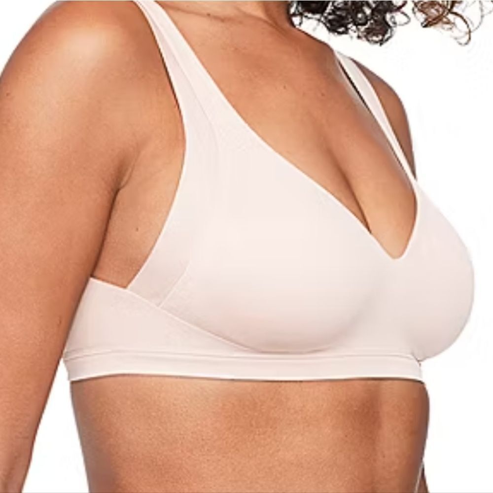 Warner's Women's No Side Effects Wire-Free Back Smoothing Contour Bra